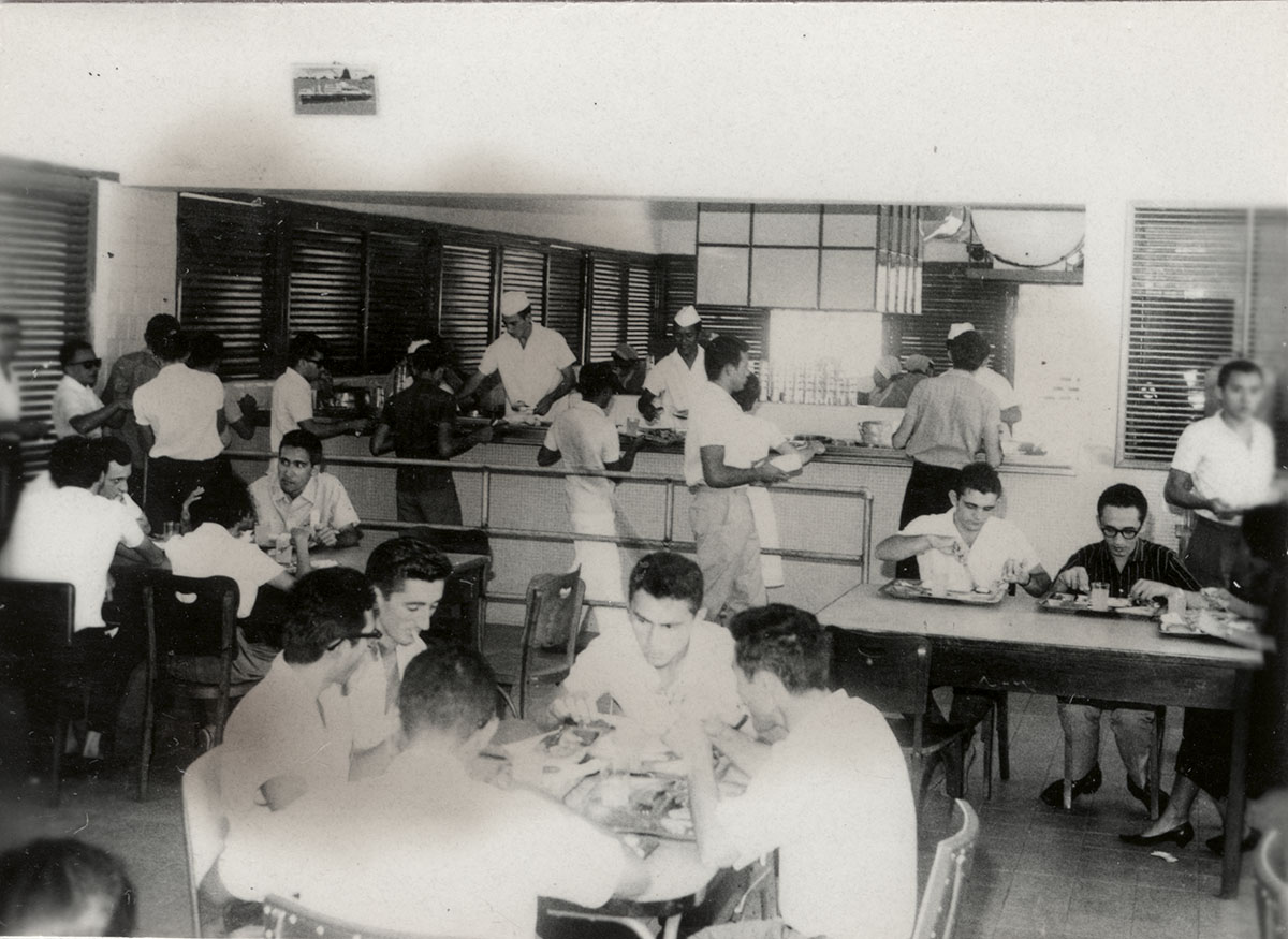 Almoço no Clube do Estudante Universitário, 11/08/1963.